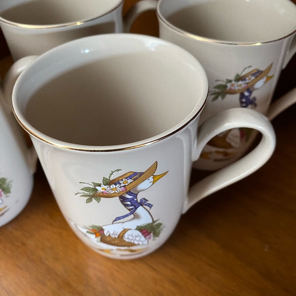 Otagiri White and Blue Duck Design Mugs - Picture 3 of 6